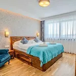 Vysoke Tatry House For 27 People Isc Willa Mlynica