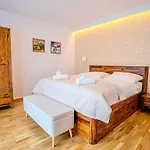 Vysoke Tatry House For 27 People Isc Mlynica