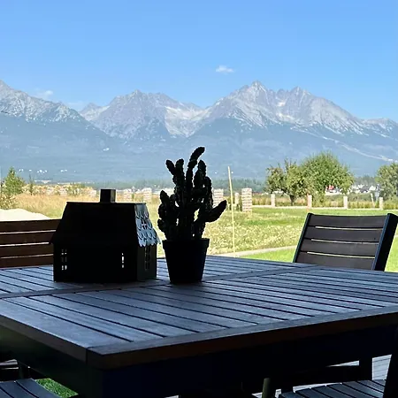 Vysoke Tatry Isc For 17 People With 10 Extra Beds Villa