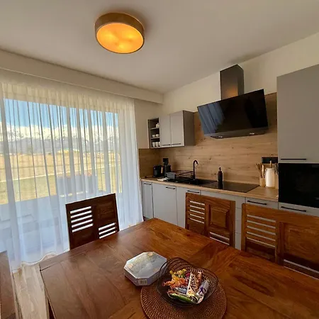 Vysoke Tatry Isc For 17 People With 10 Extra Beds Villa Mlynica