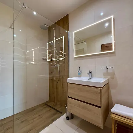 Vysoke Tatry House For 27 People Isc * Mlynica