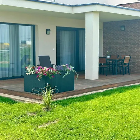 Willa Vysoke Tatry House For 27 People Isc