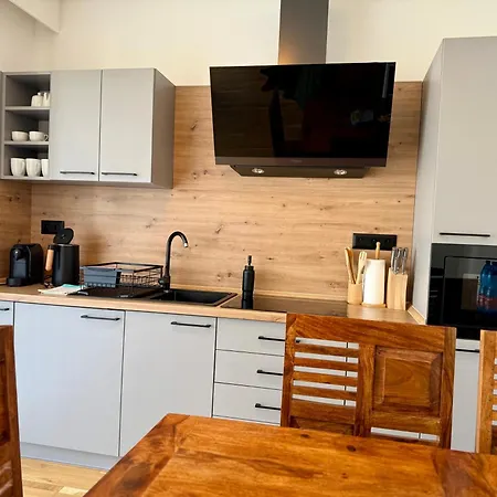 Vysoke Tatry House For 27 People Isc 别墅 *