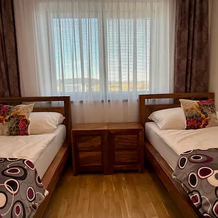 Vysoke Tatry Isc For 17 People With 10 Extra Beds Villa