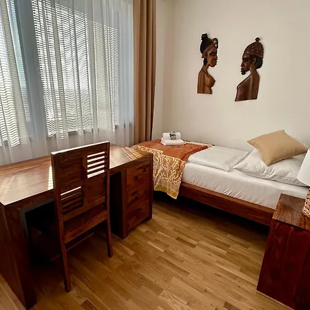 Villa Vysoke Tatry Isc For 17 People With 10 Extra Beds