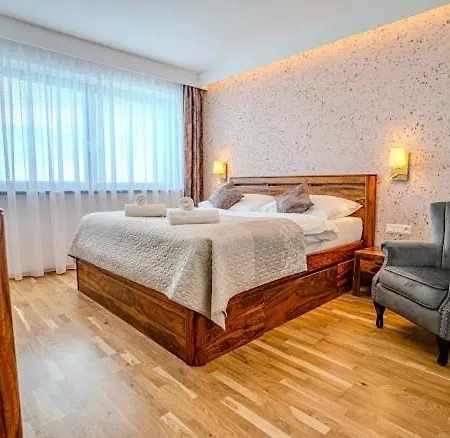 Vysoke Tatry House For 27 People Isc Mlynica