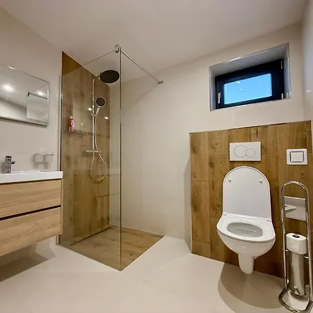 Vysoke Tatry House For 27 People Isc * Mlynica