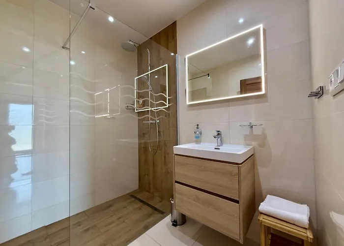 Vysoke Tatry House For 27 People Isc * Mlynica