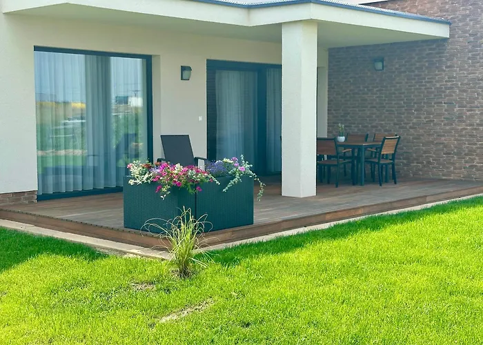 Villa Vysoke Tatry House For 27 People Isc