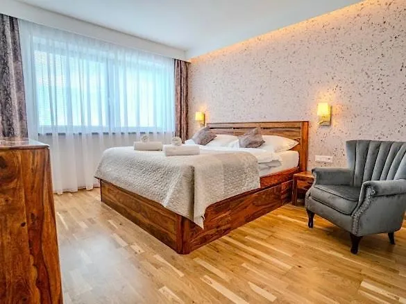 Vysoke Tatry House For 27 People Isc Mlynica