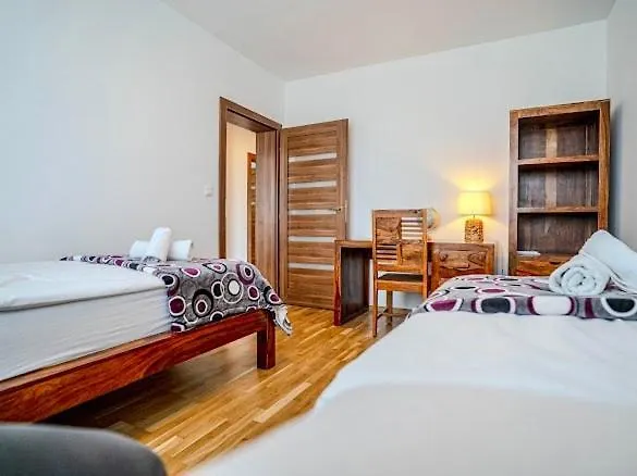 Villa Vysoke Tatry House For 27 People Isc *